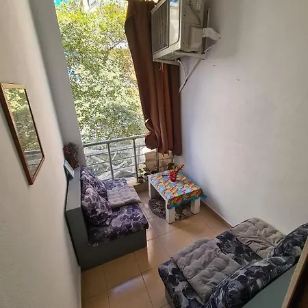 Desi House 1 Apartment